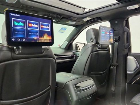 Used 2023 Cadillac Escalade V image 36