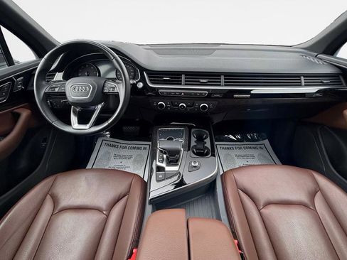 Used 2019 Audi Q7 3.0T Premium w/ Convenience Package AWD/4WD image 16