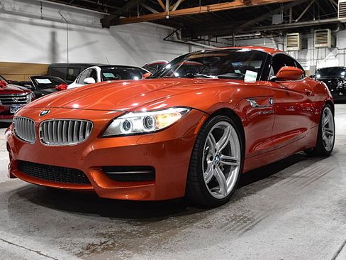 Used 2015 BMW Z4 sDrive35is RWD image 4