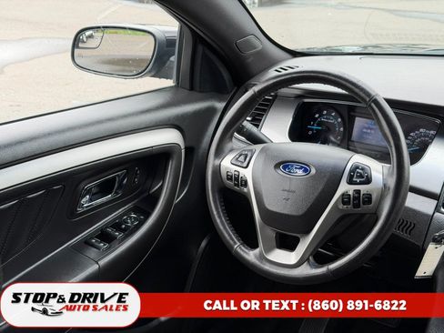 Used 2015 Ford Taurus SEL FWD image 12