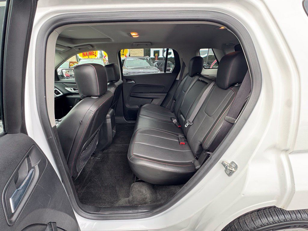 Used 2017 GMC Terrain SLT w/ Driver Alert Package I FWD image 9