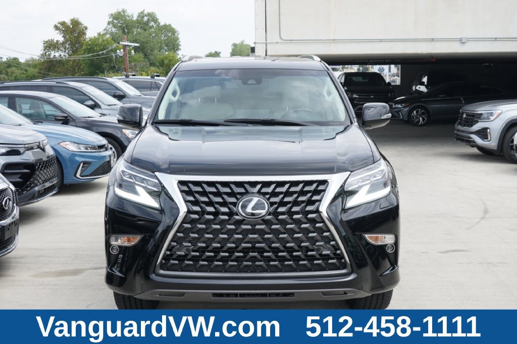 Used 2023 Lexus GX 460 Premium w/ Premium Package AWD/4WD image 4