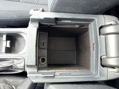 Used 2014 Subaru Forester 2.5i Premium w/ All-Weather Package image 26