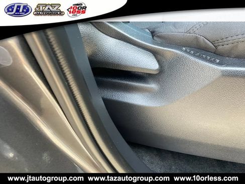 Used 2022 Toyota Tundra SR5 w/ Convenience Package RWD image 16