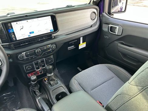 New 2026 Jeep Gladiator Willys image 12