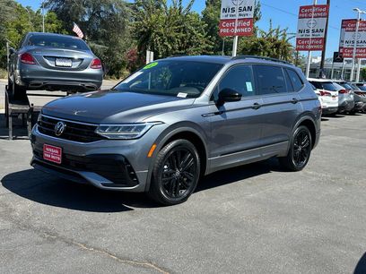 Used 2022 Volkswagen Tiguan SE R-Line