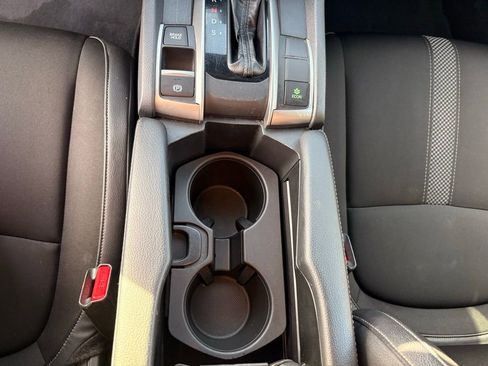 Used 2021 Honda Civic Sport image 28