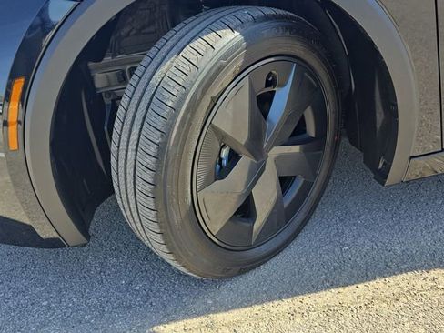 New 2026 Toyota Prius SE image 31