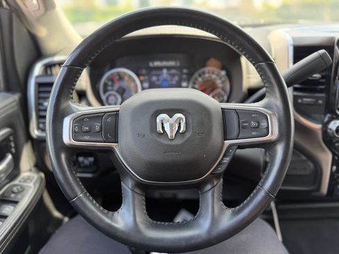 Used 2024 RAM 2500 Laramie AWD/4WD image 6