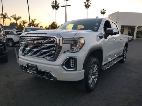 Used 2021 GMC Sierra 1500 Denali w/ Driver Alert Package II image 2