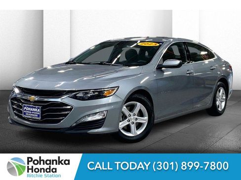 Used 2023 Chevrolet Malibu LT image 12