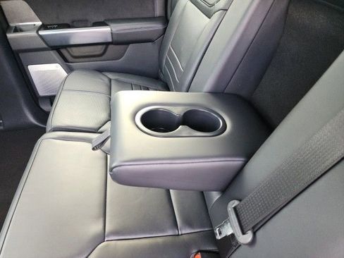 New 2025 Ford F250 Platinum image 34