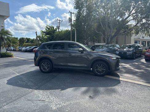 Used 2021 MAZDA CX-5 Touring w/ Touring Preferred SV Package image 4