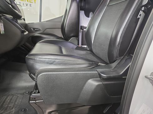 Used 2025 Ford Transit 250 148 High Roof Extended w/ Load Area Protection Package RWD image 27