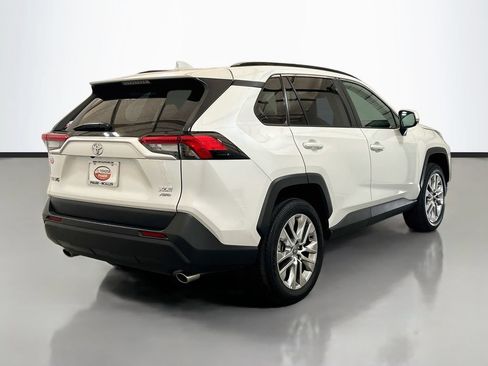 Used 2025 Toyota RAV4 XLE Premium w/ Weather Package AWD/4WD image 4