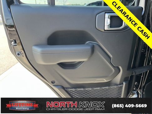 New 2025 Jeep Wrangler Unlimited Sport image 15