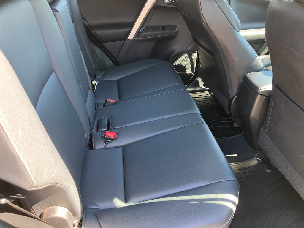 Used 2014 Toyota RAV4 Limited AWD/4WD image 16