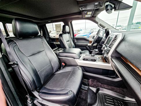 Used 2016 Ford F150 Lariat w/ Equipment Group 502A Luxury image 14