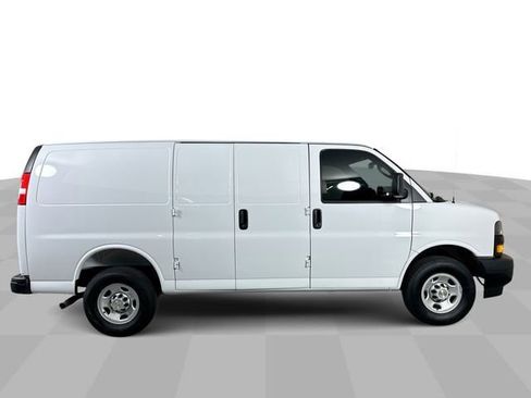 New 2025 Chevrolet Express 2500 w/ Driver Convenience Package RWD image 9