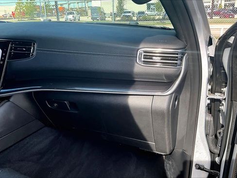 Used 2023 Jeep Wagoneer L 4WD image 15