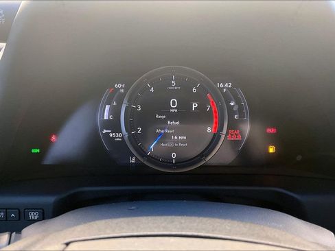 Used 2021 Lexus ES 350 F Sport w/ Protection Package (P3) image 27