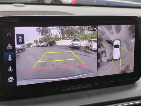 Used 2022 Hyundai Santa Fe Limited image 16