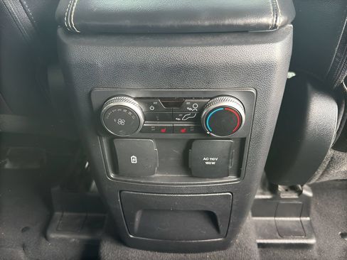 Used 2023 Ford Explorer Limited w/ Equipment Group 301A RWD image 19