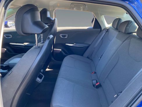 Used 2025 Kia K4 FWD image 13