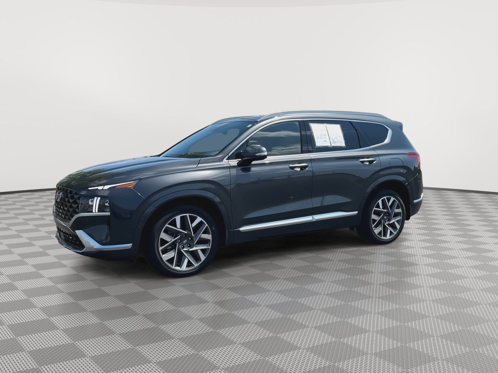 Used 2023 Hyundai Santa Fe Calligraphy w/ Cargo Package FWD image 4