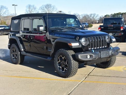 Used 2021 Jeep Wrangler Unlimited Rubicon 4xe image 3