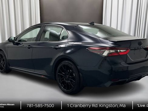 Used 2021 Toyota Camry SE w/ TRD Appearance Package (TMS) FWD image 7