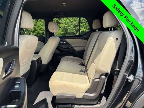 Used 2023 Chevrolet Traverse LS w/ Safety Package AWD/4WD image 24
