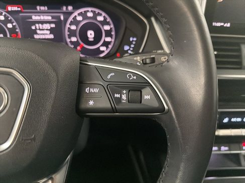 Used 2018 Audi Q5 Prestige w/ Prestige Package image 26