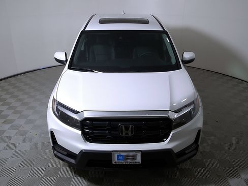 Used 2025 Honda Ridgeline RTL+ image 4