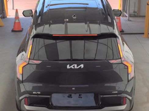 Used 2024 Kia EV9 GT-Line image 6