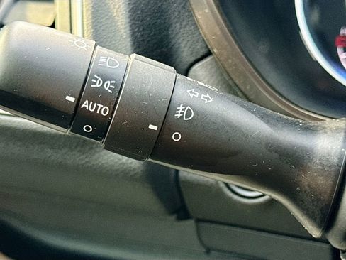 Used 2019 Subaru Ascent Touring w/ Popular Package #2 image 13