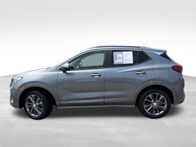 Certified 2021 Buick Encore GX Select w/ Sport Touring Package AWD/4WD image 2