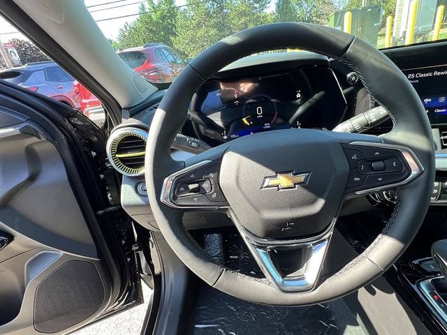 New 2026 Chevrolet Trax LT w/ Driver Confidence Package FWD image 12