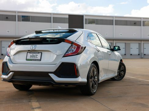 Used 2018 Honda Civic EX image 35