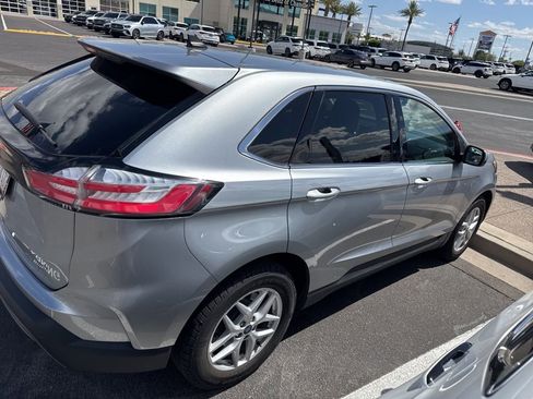 Used 2021 Ford Edge SEL w/ Convenience Package AWD/4WD image 5