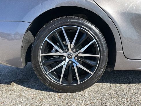 Used 2024 Toyota Camry SE image 44