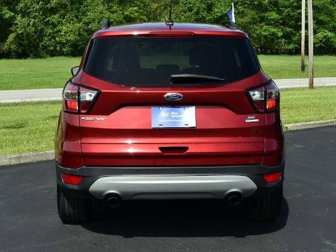 Certified 2017 Ford Escape SE w/ Equipment Group 201A FWD image 4