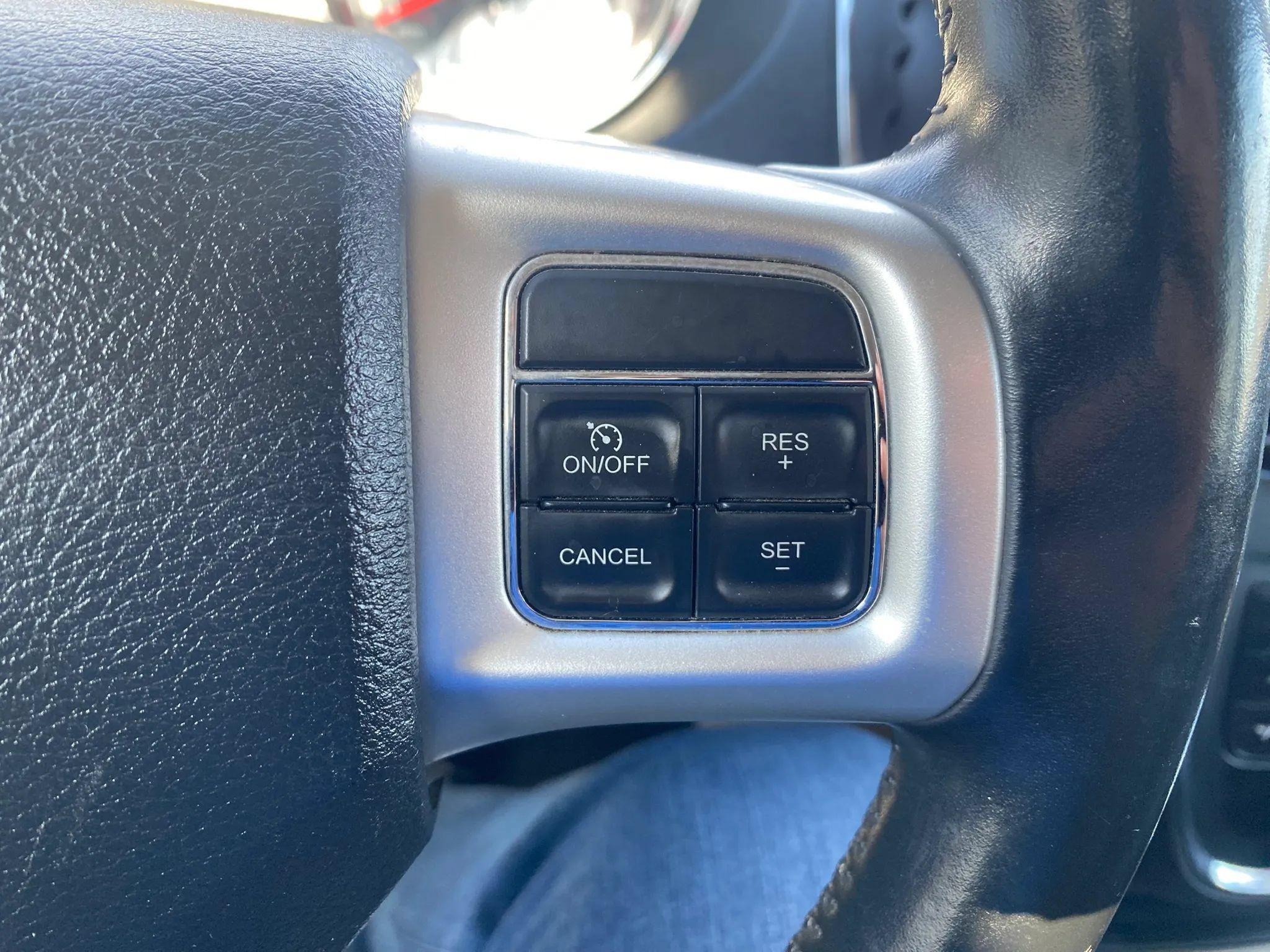 Used 2015 Dodge Grand Caravan SE w/ Quick Order Package 29E SE FWD image 16