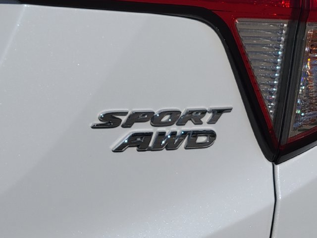 Used 2022 Honda HR-V Sport image 12