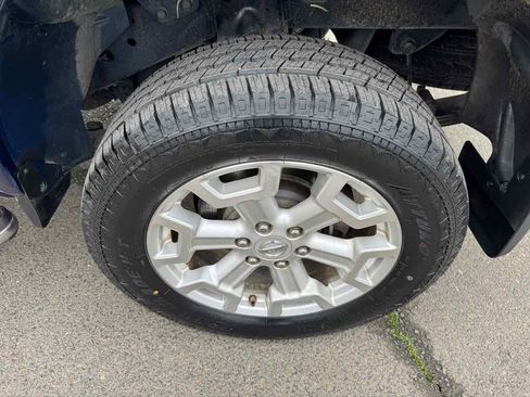 Used 2016 Nissan Titan SL image 40