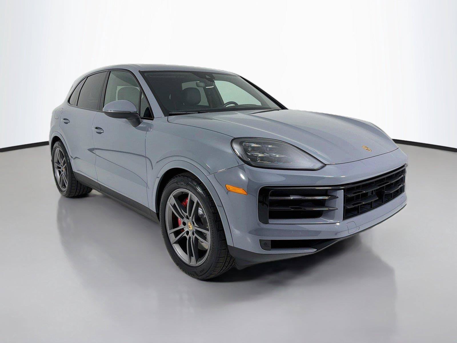 Used 2024 Porsche Cayenne S AWD/4WD image 32