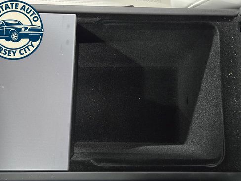 Used 2025 Tesla Model 3 Long Range RWD image 22