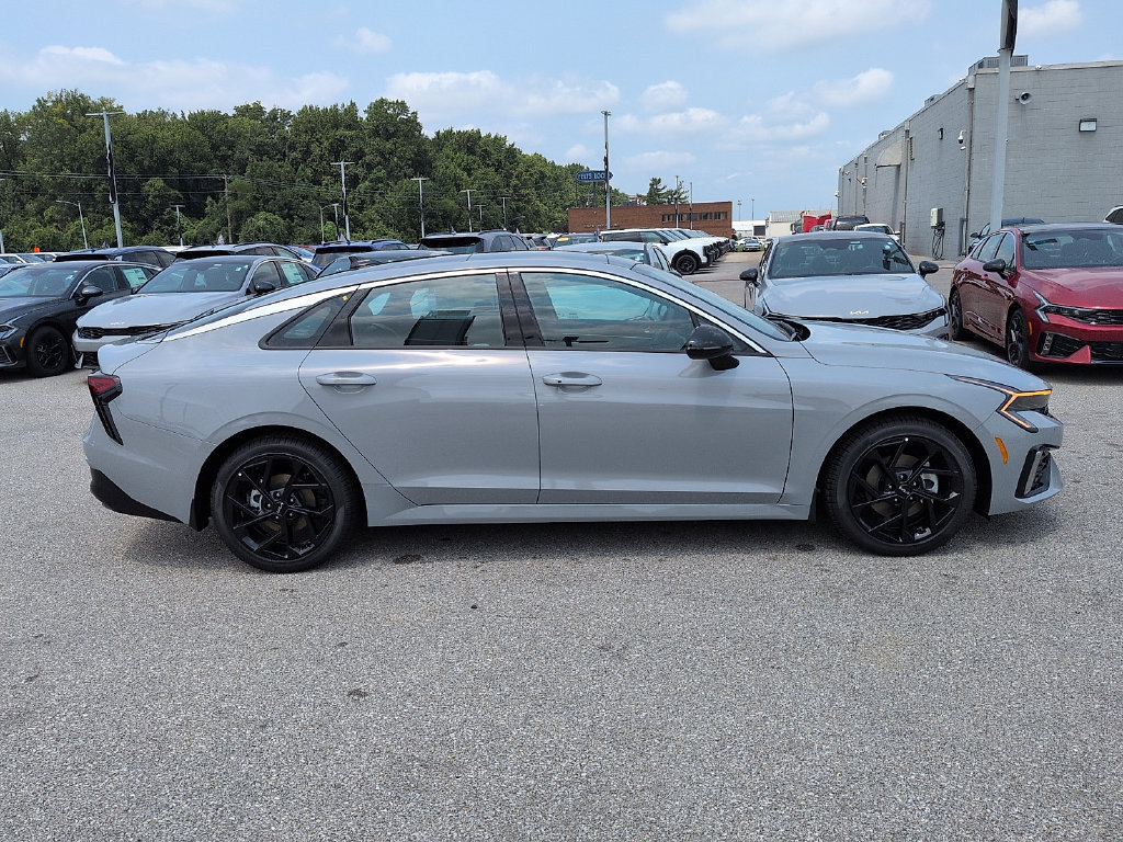 New 2026 Kia K5 GT-Line w/ GT-Line Premium Package FWD image 2