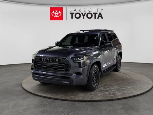 Used 2025 Toyota Sequoia TRD Pro AWD/4WD image 1