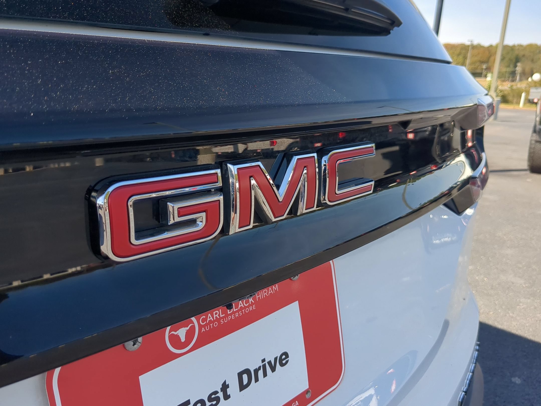 Used 2025 GMC Acadia Elevation w/ Elevation Premium Package FWD image 31